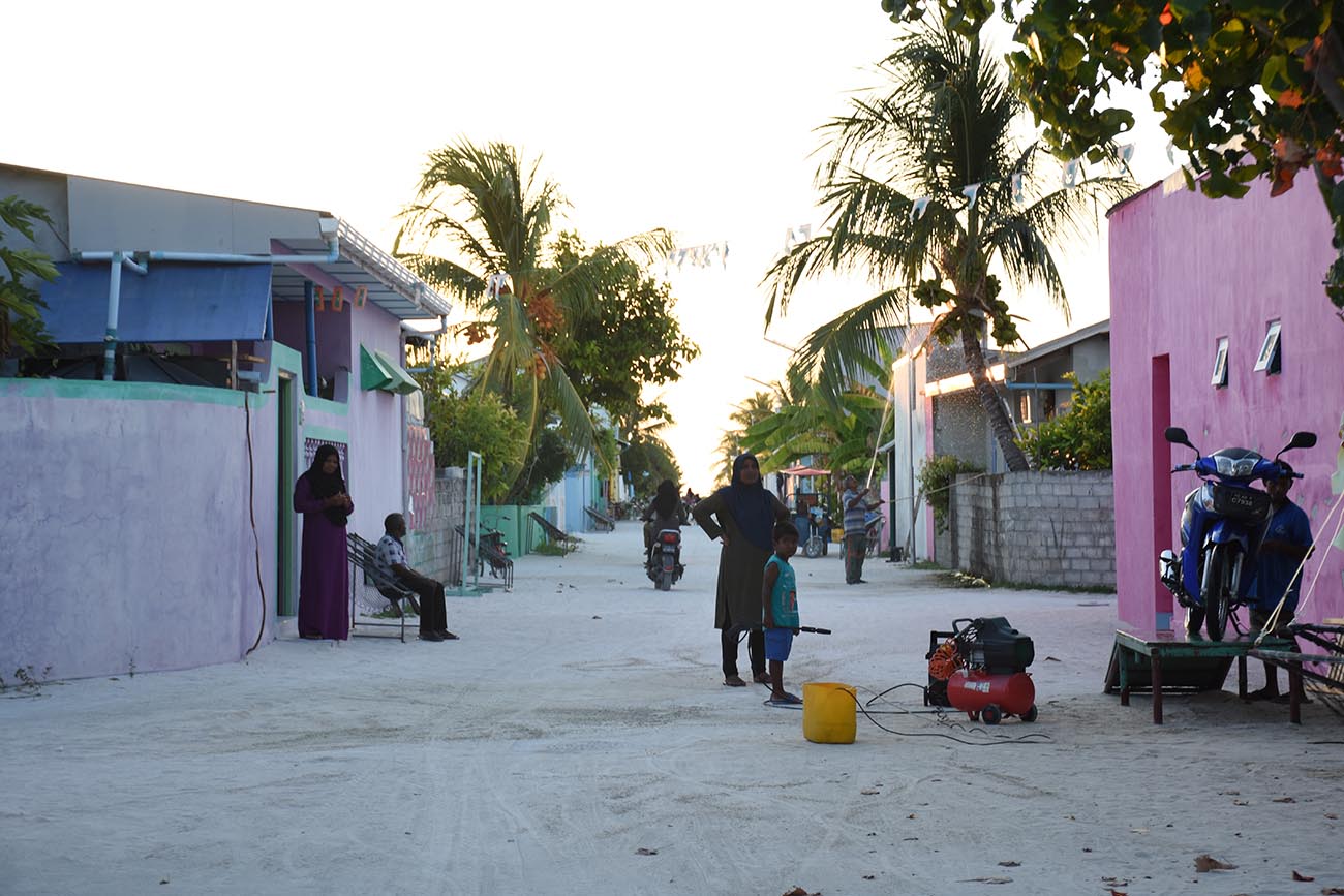 ފަގީރަކު ނެތިގެން ޒަކާތު ފައިސާ އަތޮޅުގެ އެހެން ރަށްރަށަށް