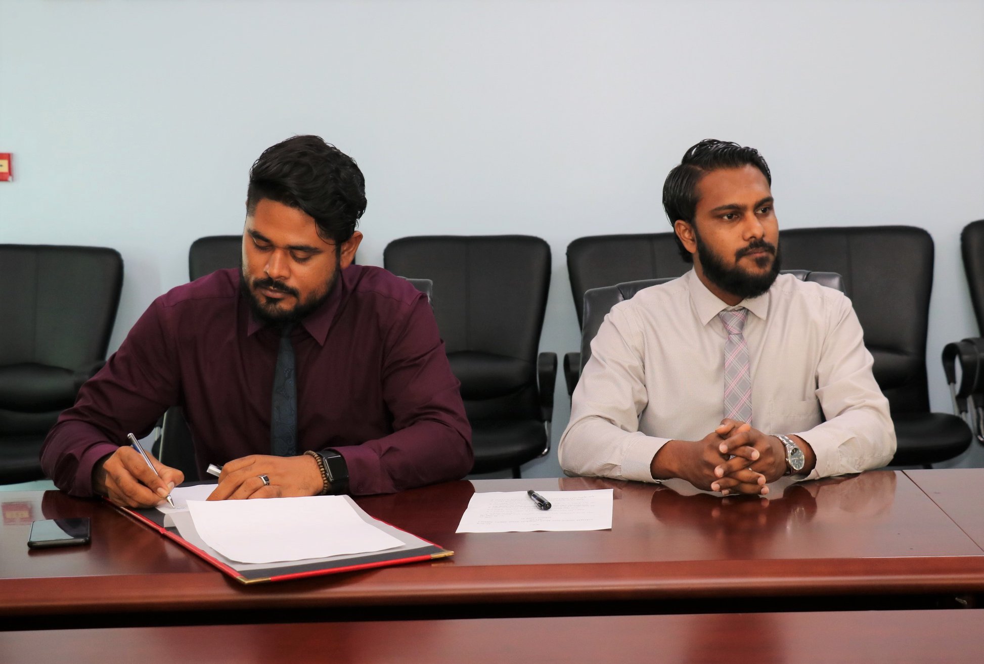 ފެހެންދޫ ސްކޫލު ކުދިންގެ ފެރީ ބަންނަން ހަވާލުކޮށްފި