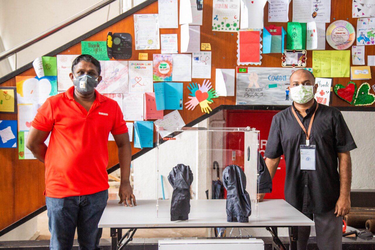 އުރީދޫން އެންއީއޯސީ އަށް އިންޓިއުބޭޝަން ބޮކްސްތަކެއް ހަދިޔާކޮށްފި