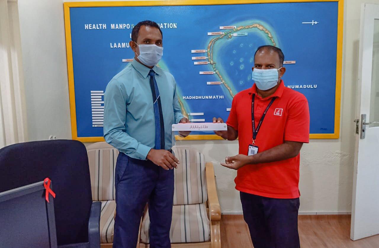 ބީއެމްއެލް އިން 10 ހޮސްޕިޓަލަކަށް ފޭސް ޝީލްޑް ހަދިޔާކޮށްފި