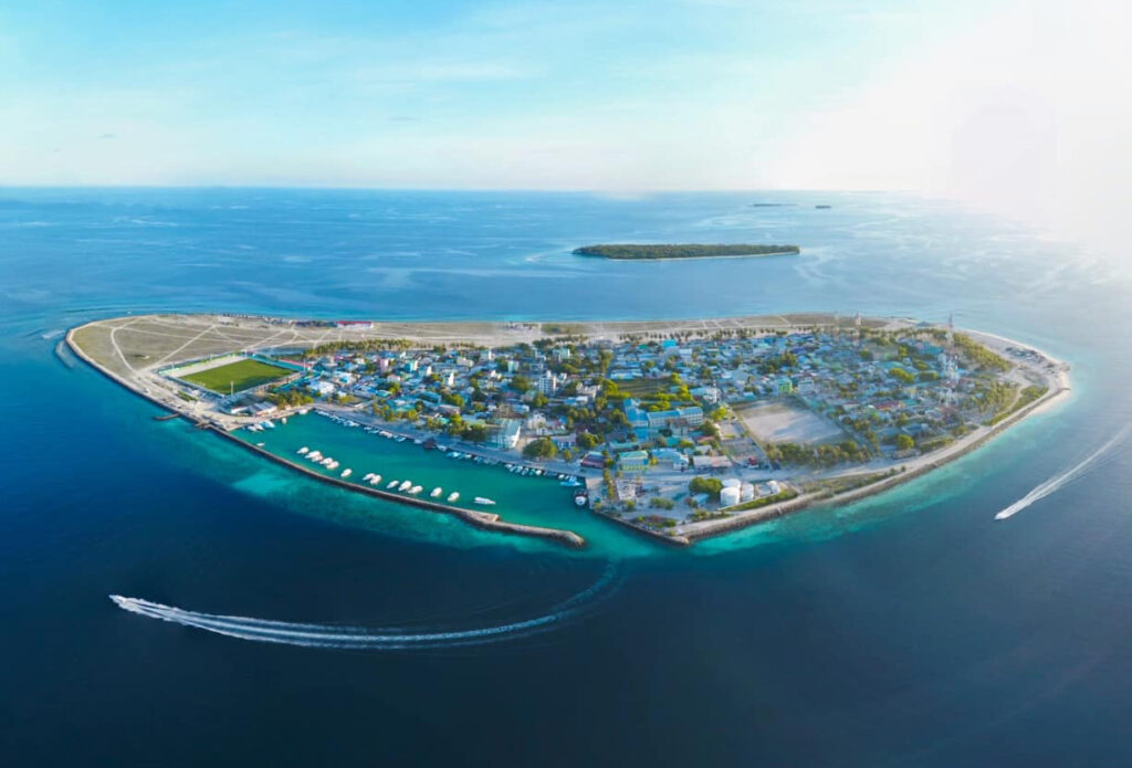 އޭދަފުށި-- ފޮޓޯ/ޔާނިއު