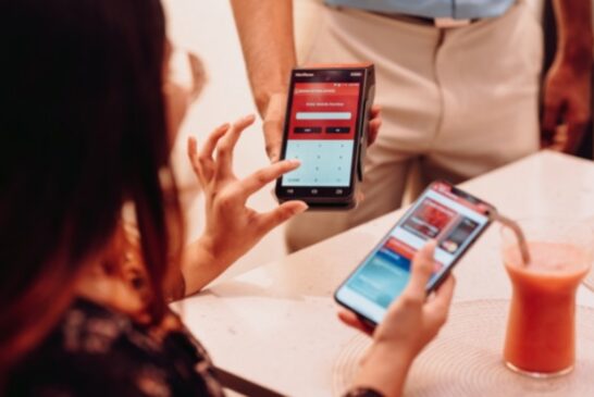 ބީއެމްއެލް އިން ފައިސާ ޓްރާންސްފާކުރަން ކިއުއާރް ކޯޑް ބޭނުންކުރެވޭ ގޮތް ހަދައިފި