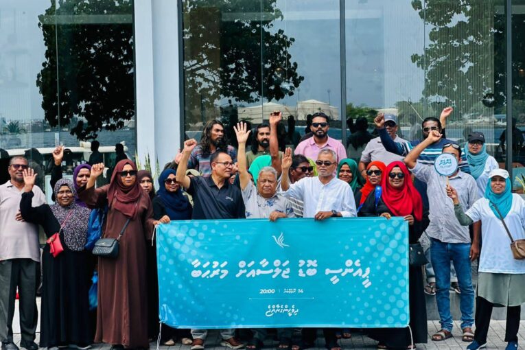 ޕީއެންސީގެ ޖަލްސާއަށް އޭދަފުށިން ގިނަ ބަޔަކު މާލެއަށް